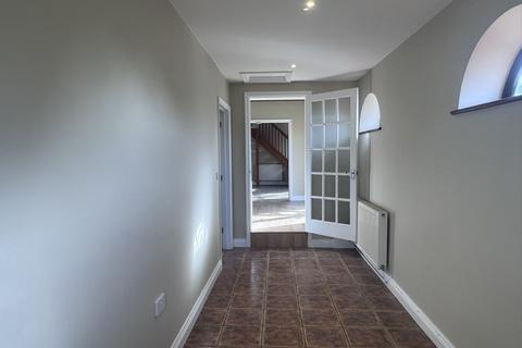 undefined, Oxwick NR21