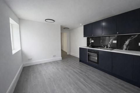 1 bedroom apartment to rent, Taff Embankment, Grangetown, Cardiff