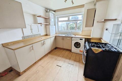 undefined, 42 Shakespeare Avenue, Warwick, Warwickshire CV34 6JS