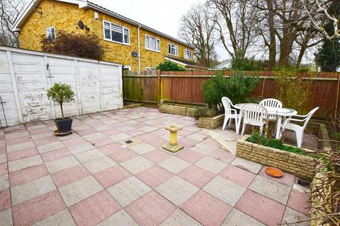 3 bedroom semi-detached bungalow for sale, Edwards Close, Gillingham
