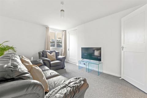 1 bedroom flat for sale, Willow Walk, Ben Tillett House Willow Walk, N15