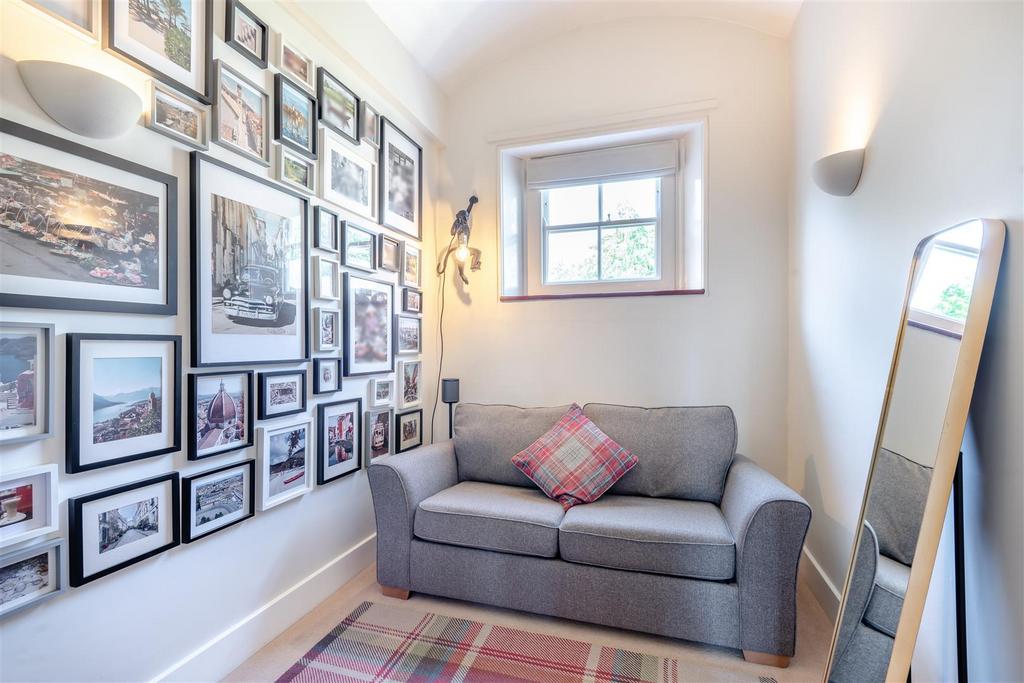 8648552-interior16.jpg