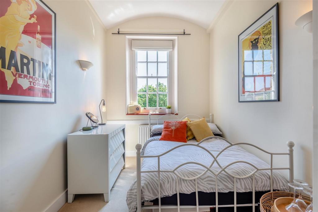 8648552-interior15.jpg