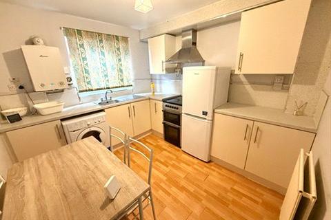 1 bedroom flat to rent, Hartshill Road, ST4