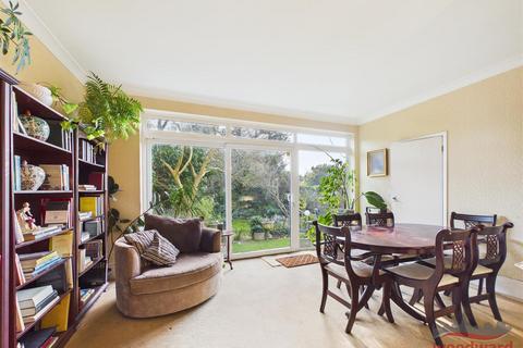 3 bedroom semi-detached house for sale, Priory Way, Harrow