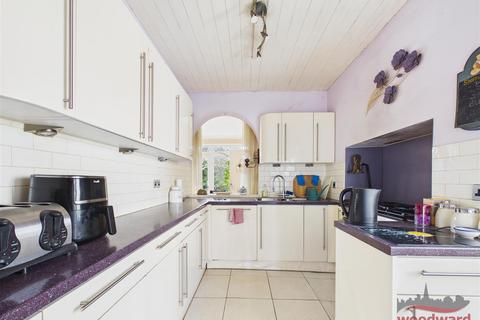 3 bedroom semi-detached house for sale, Priory Way, Harrow