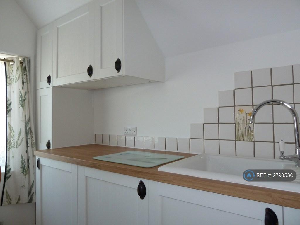 Integrated Fridge, Freezer &amp; Washing Machine