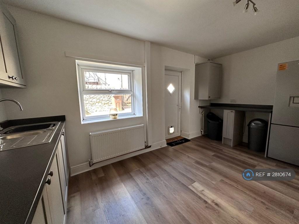 Kitchen 6