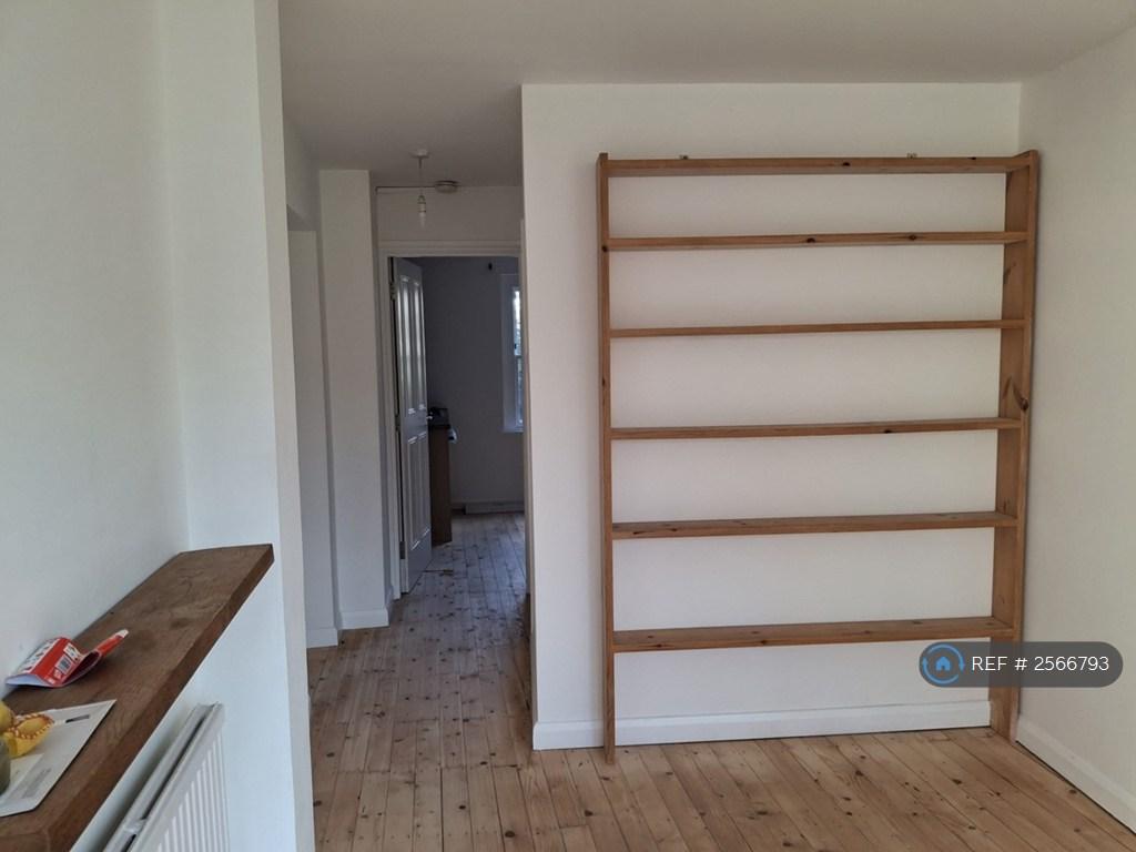 Garden / Dining Room