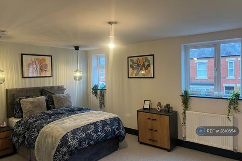 1 bedroom in a house share to rent, Fletcher Street, Warrington, WA4