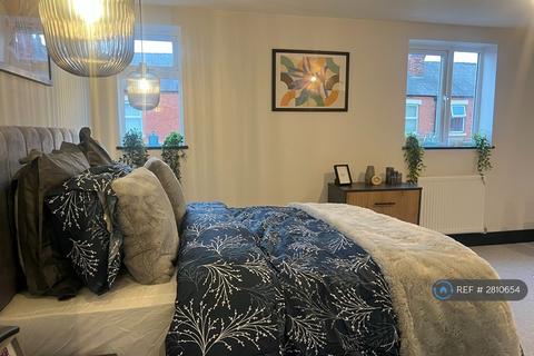1 bedroom in a house share to rent, Fletcher Street, Warrington, WA4