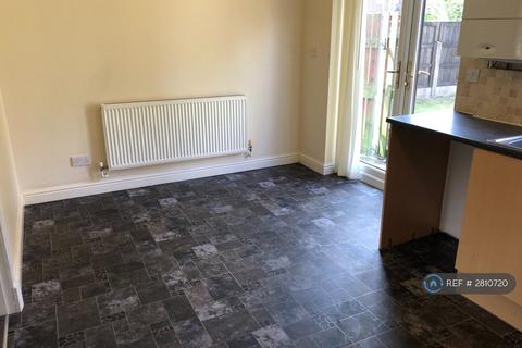 2 bedroom semi-detached house to rent, Havelock Close, Blackburn, BB2