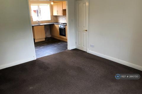 2 bedroom semi-detached house to rent, Havelock Close, Blackburn, BB2