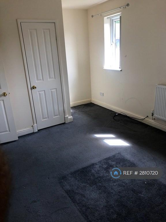1st Bed Room