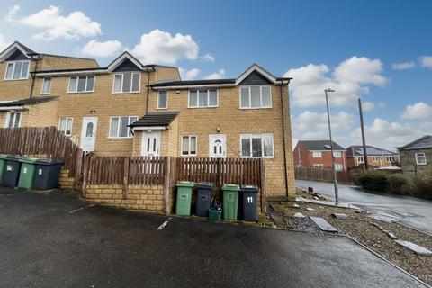 2 bedroom flat for sale, Hill Top Road, Moldgreen, HD5