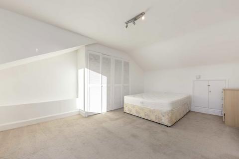 2 bedroom flat to rent, Edith Road, London W14