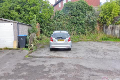 2 bedroom townhouse for sale, Sandon Street, Leek, Staffordshire