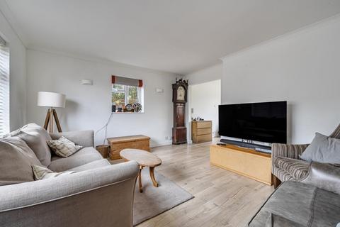 4 bedroom detached house for sale, Swallowfield,  RG7,  Berkshire,  RG7