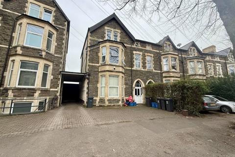 2 bedroom flat to rent, Richmond Road, Cardiff CF24