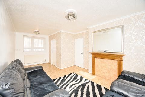 2 bedroom flat to rent, Clemence Street, Mile End, Poplar, London, London, E14
