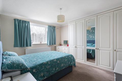 undefined, Brentwood Crescent, York