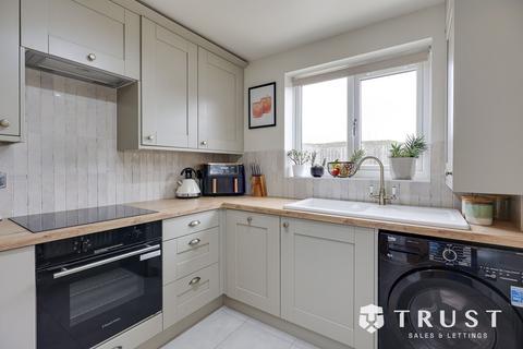 undefined, Kestrel View, Cleckheaton, BD19