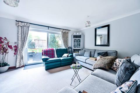 undefined, Beechwood Road, Knaphill, Woking, GU21