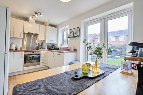 2 bedroom end of terrace house for sale, Pool Lane, Wirral CH62