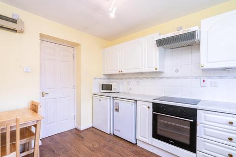 2 bedroom apartment for sale, Monroe Close, Greater Manchester M6