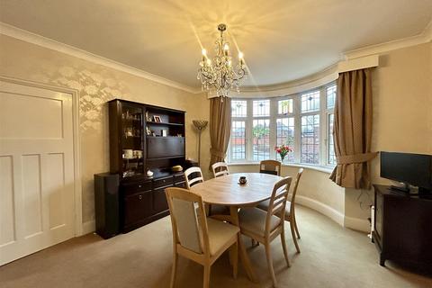 4 bedroom detached house for sale, Garland Crescent, Halesowen