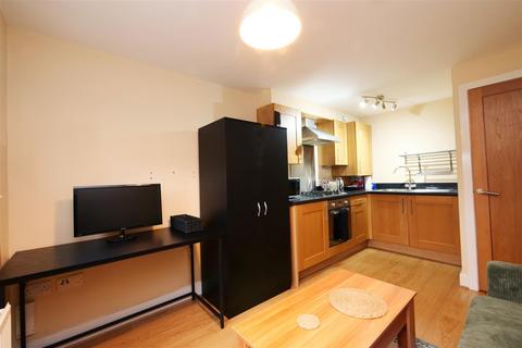 1 bedroom apartment for sale, Windsor Court, York