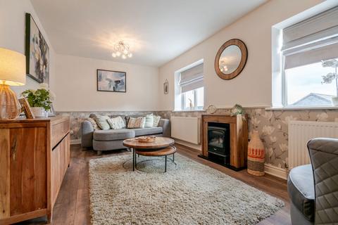 undefined, New Road, Halifax HX4