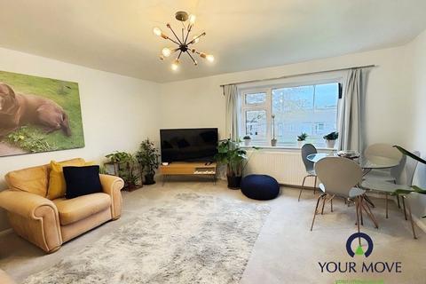 2 bedroom flat for sale, Canterbury Road East, Kent CT7