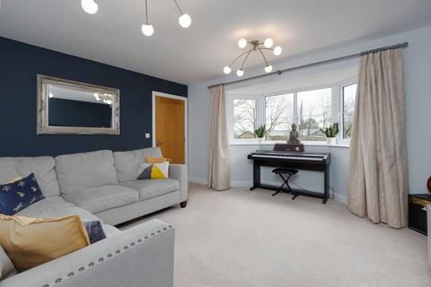 4 bedroom detached house for sale, Stablefields Drive, Lutterworth LE17