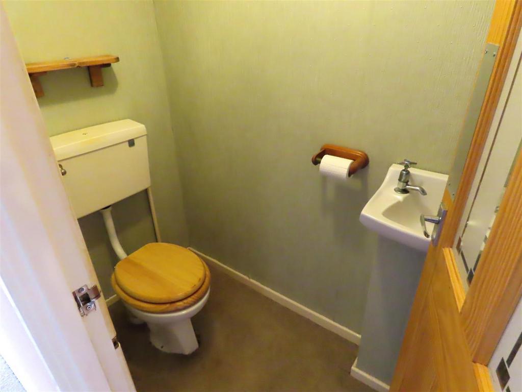 Downstairs wc
