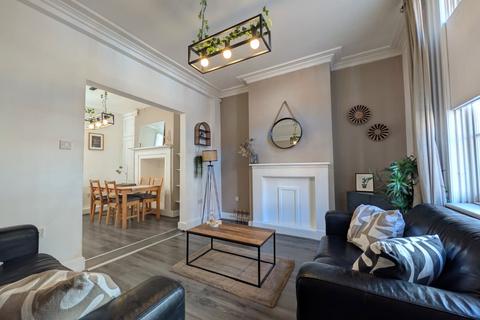 2 bedroom terraced house to rent, Albion Street, Birmingham, B1