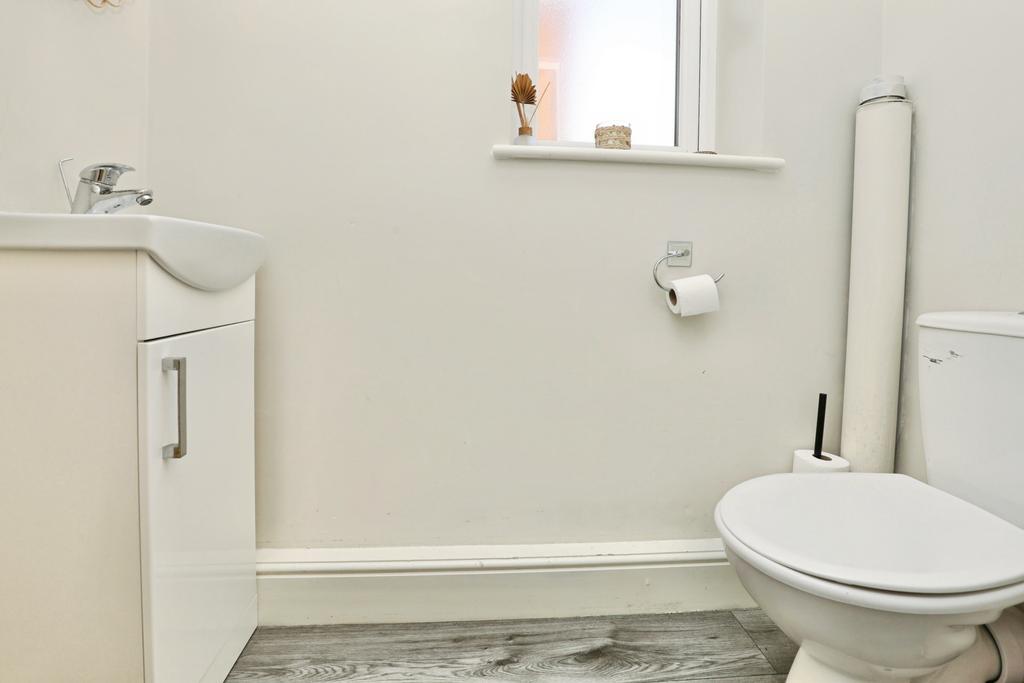 Downstairs Bathroom