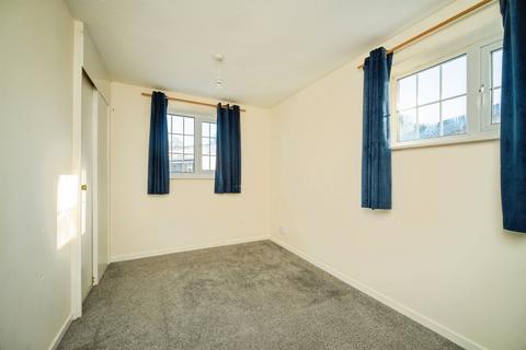 undefined, Larchwood, Chineham, BASINGSTOKE