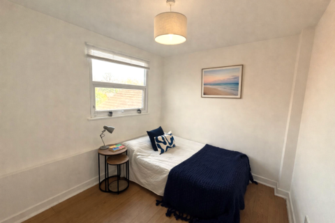 1 bedroom flat to rent, Glenfield Road, Flat 5, Leicester LE3