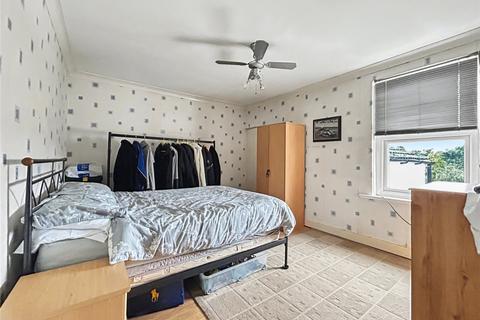 3 bedroom terraced house for sale, Ingram Road, Gillingham, Kent, ME7