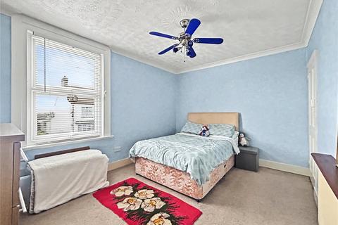 3 bedroom terraced house for sale, Ingram Road, Gillingham, Kent, ME7
