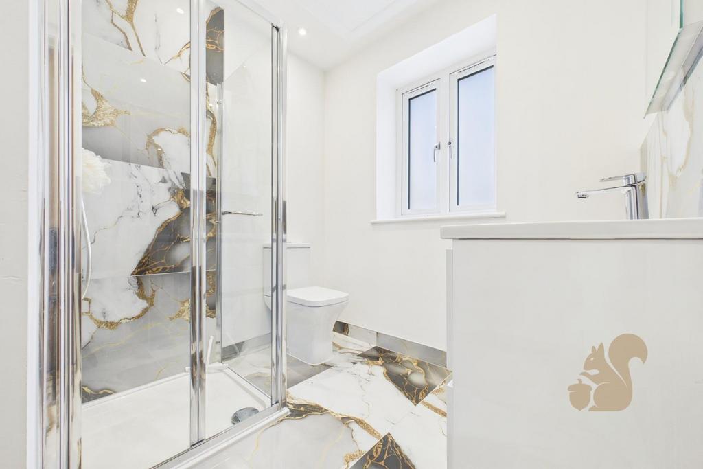 Ensuite