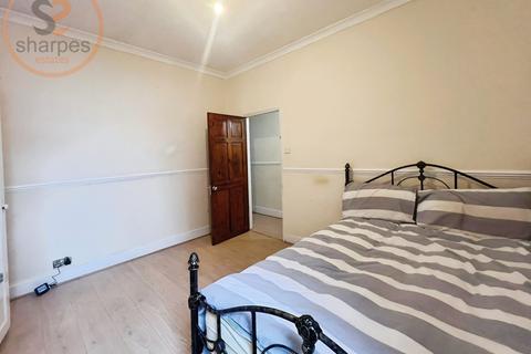 undefined, , Heaton Road, Mitcham, Greater London