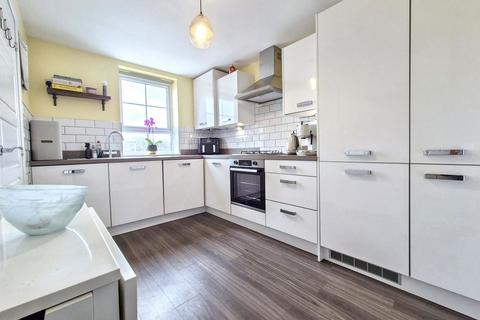 3 bedroom end of terrace house for sale, Penrose Place, Hebburn, Tyne and Wear, NE31 2AY