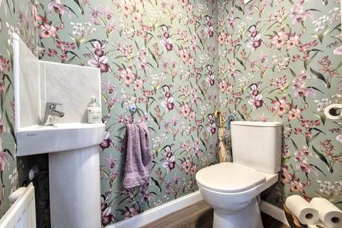 3 bedroom end of terrace house for sale, Penrose Place, Hebburn, Tyne and Wear, NE31 2AY