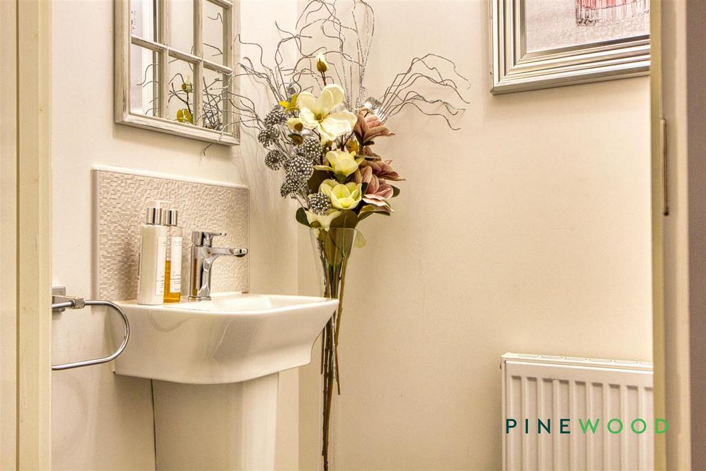 Ground Floor WC/Cloakroom