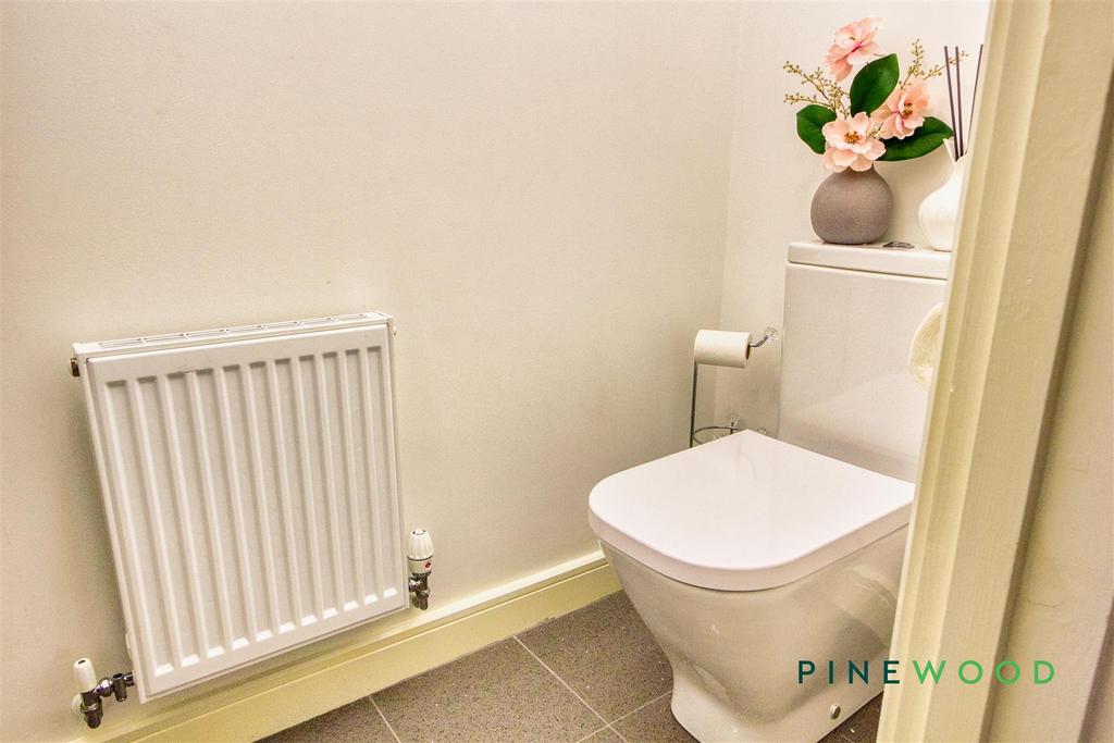 Ground Floor WC/Cloakroom