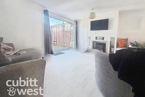 undefined, Kite Close Waterlooville PO8