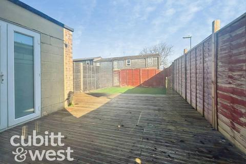 undefined, Kite Close Waterlooville PO8