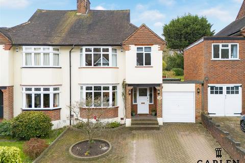 3 bedroom house for sale, Amberley Road, Buckhurst Hill